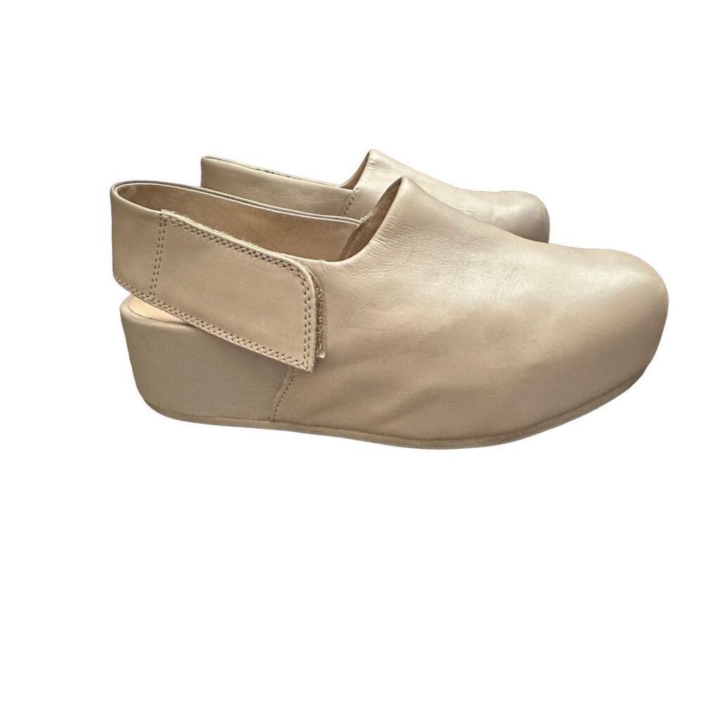 Camper Isamu Women's Beige Leather Clog Futuristic Sculpted Size 37